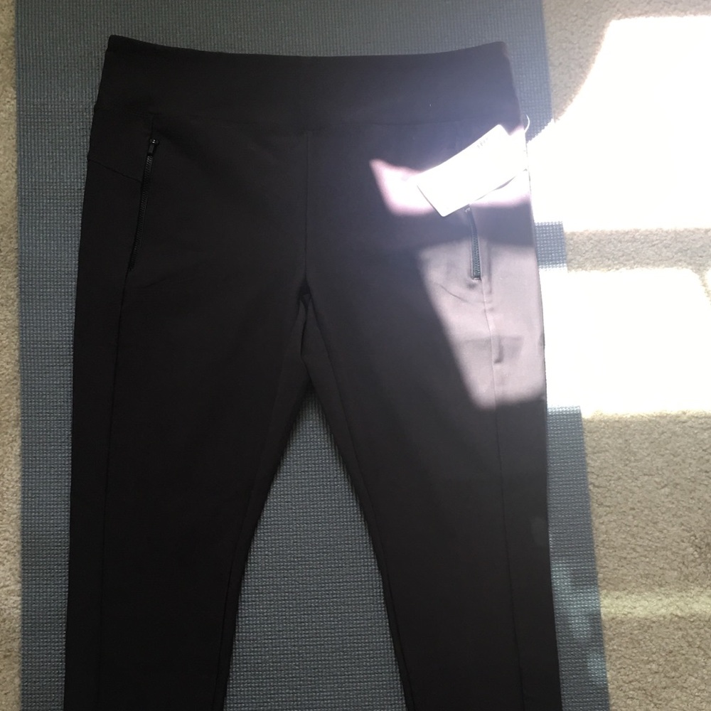 ATHLETA | The Stellar Tight!